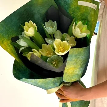Мастилена хартия Ръчно омесена хартия, обвита с флорални хартии Нагъната хартия за опаковане на цветя Постепенни опаковъчни материали за цветя