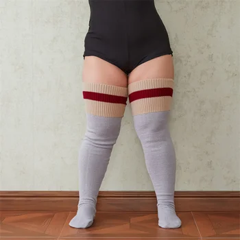 CHRONSTYLE жени плетени бедрото високи чорапи контраст цвят ивица печат високо еластични против хлъзгане плюс размер дълги чорапи улично облекло